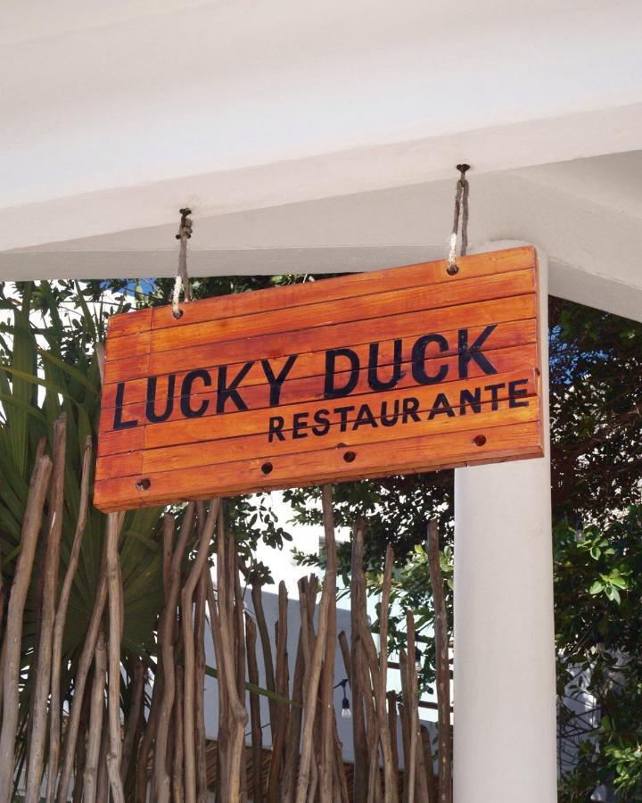 Lucky Duck Pj Hotel Cancún Exterior foto